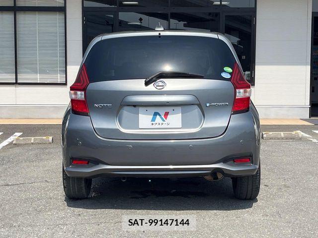 Nissan NOTE 2017-05 6677311-14