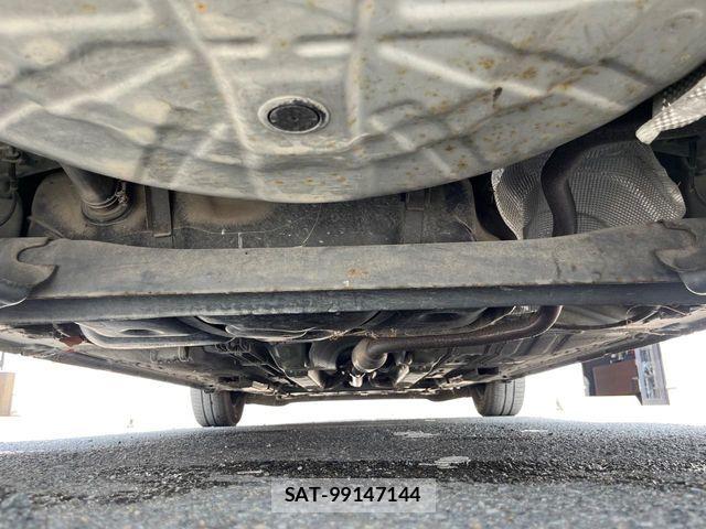 Nissan NOTE 2017-05 6677311-18