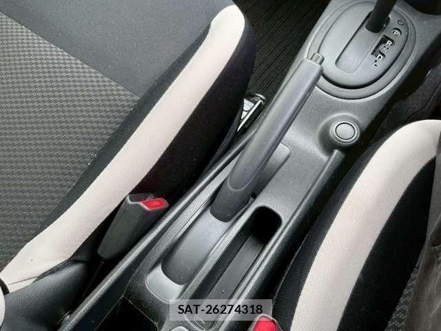 Nissan NOTE 2019-01 6677326-20