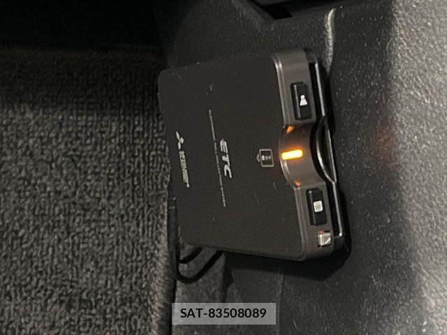 Nissan NOTE 2022-03 6677294-5