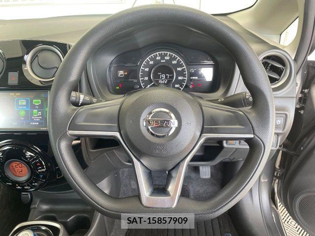 Nissan NOTE 2019-09 6677302-11
