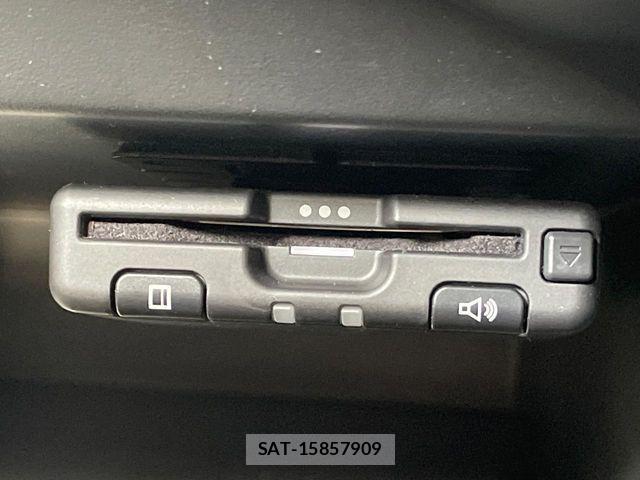 Nissan NOTE 2019-09 6677302-7