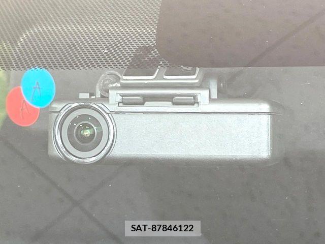 Nissan NOTE 2019-03 6677287-6