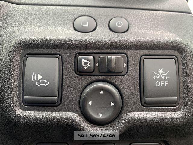 Nissan NOTE 2018-06 6677313-6