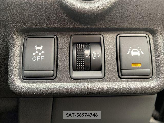 Nissan NOTE 2018-06 6677313-7