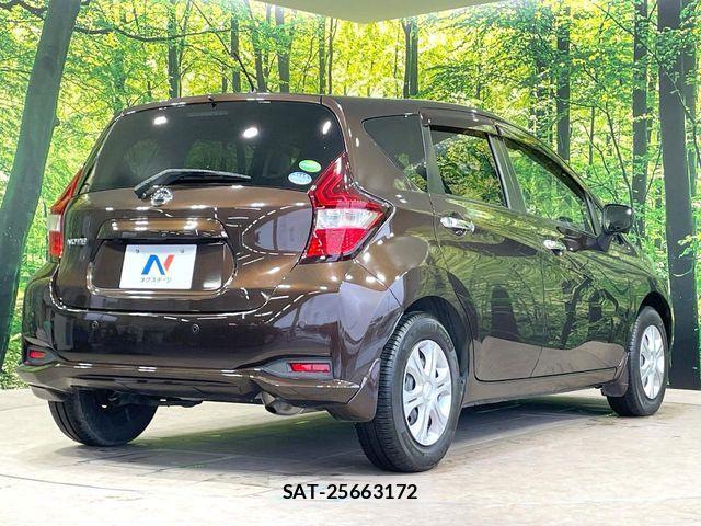 Nissan NOTE 2017-04 6677305-16