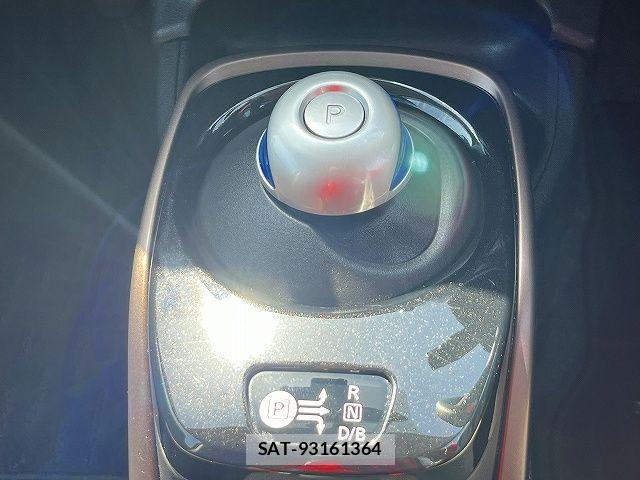 Nissan NOTE 2017-03 6677288-19