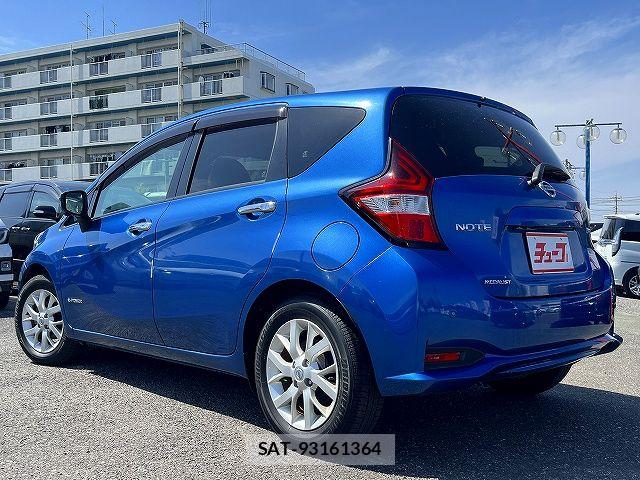 Nissan NOTE 2017-03 6677288-8