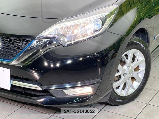 Nissan NOTE 2017-04 6677308-11
