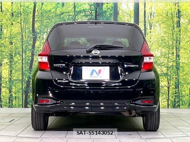 Nissan NOTE 2017-04 6677308-14