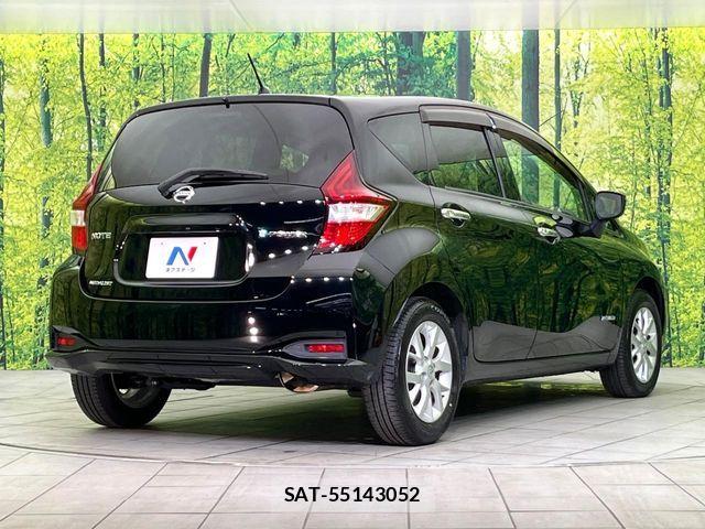Nissan NOTE 2017-04 6677308-16