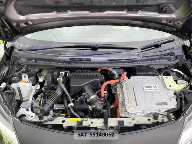 Nissan NOTE 2017-04 6677308-17