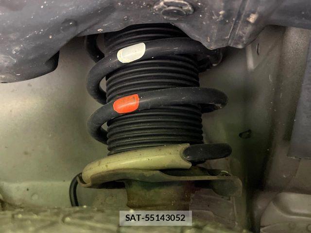 Nissan NOTE 2017-04 6677308-19