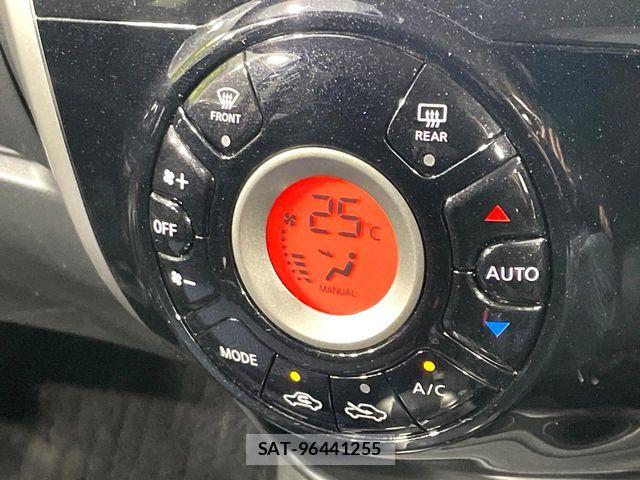 Nissan NOTE 2014-08 6677323-6