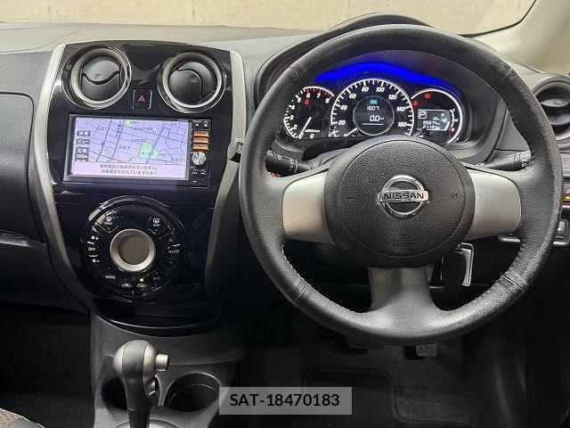 Nissan NOTE 2014-06 6677335-1