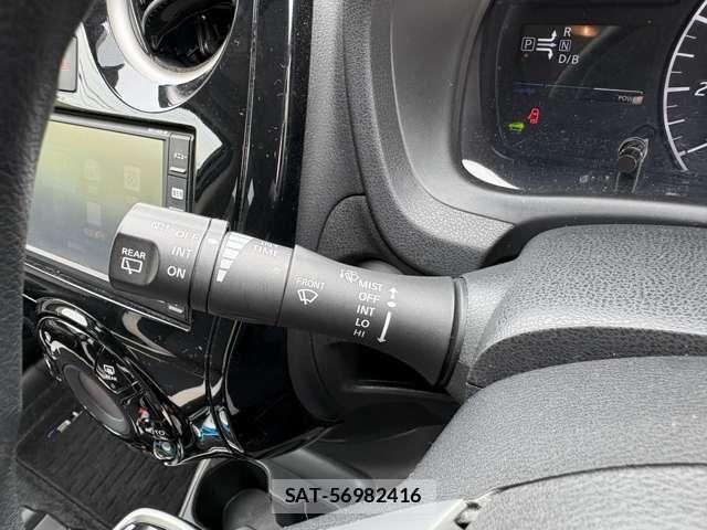 Nissan NOTE 2017-03 6683945-12