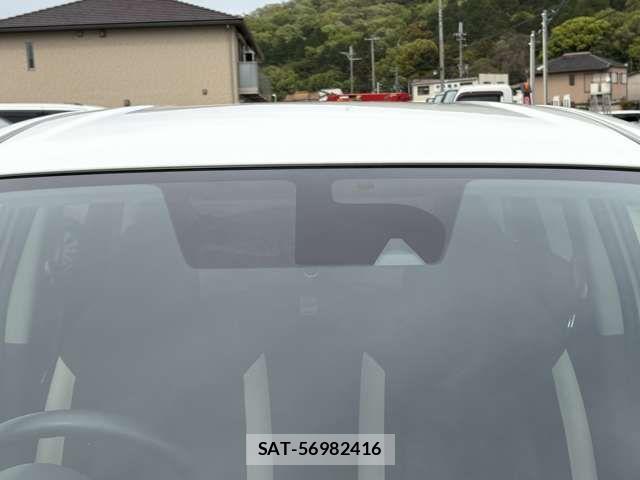 Nissan NOTE 2017-03 6683945-4