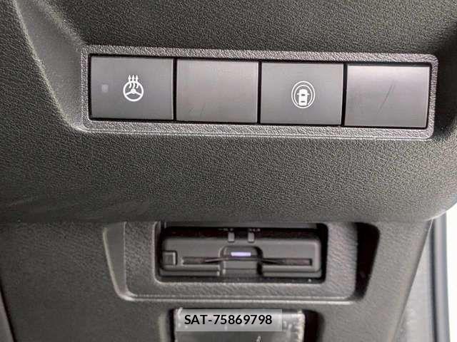 Nissan NOTE 2022-10 6682788-8
