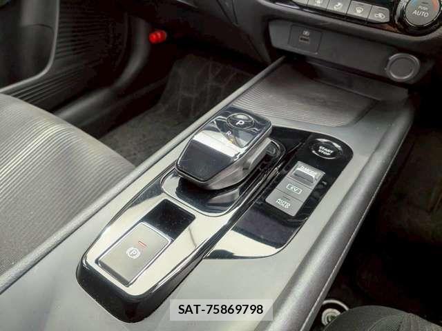 Nissan NOTE 2022-10 6682788-15