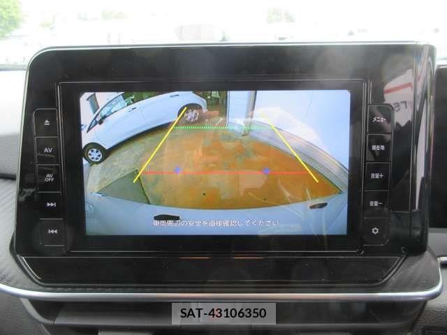 Nissan NOTE 2021-11 6691150-6