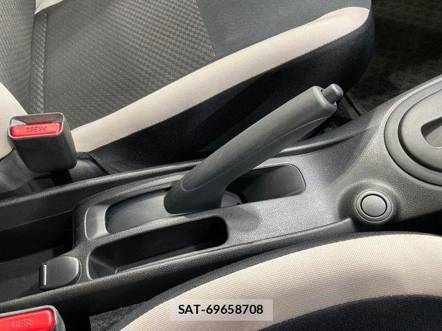 Nissan NOTE 2017-07 6716969-15