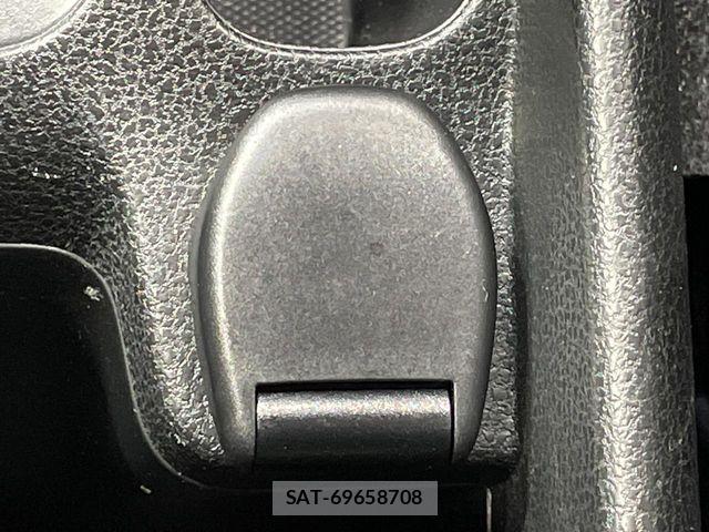 Nissan NOTE 2017-07 6716969-16