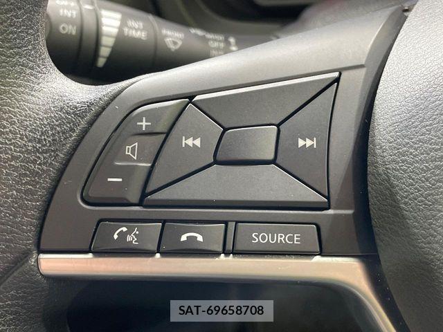 Nissan NOTE 2017-07 6716969-18