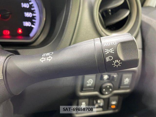 Nissan NOTE 2017-07 6716969-19