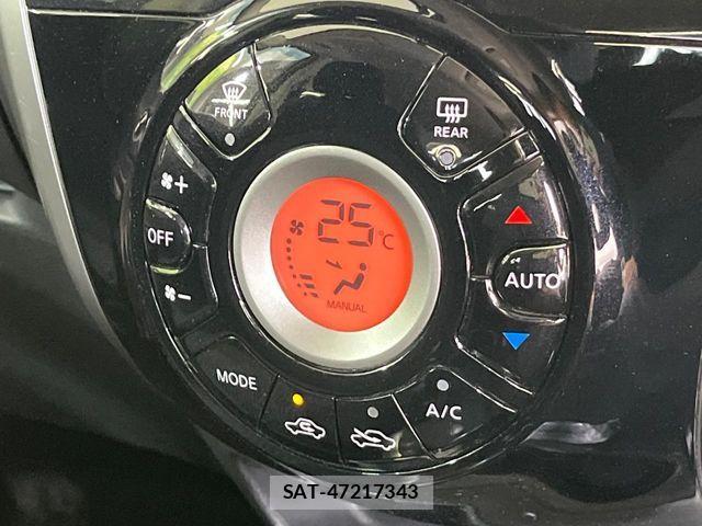 Nissan NOTE 2014-06 6716973-6