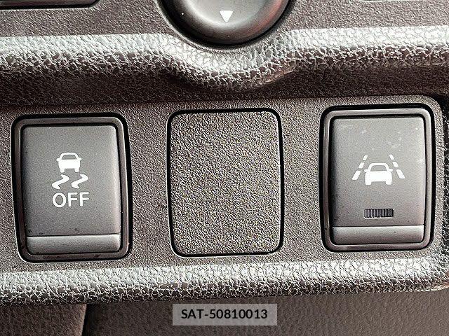 Nissan NOTE 2019-04 6716948-22