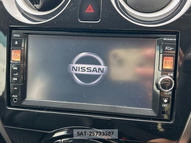 Nissan NOTE 2013-02 6716975-2