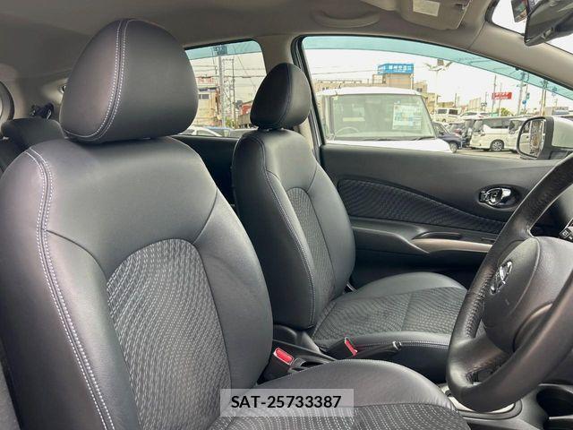 Nissan NOTE 2013-02 6716975-7