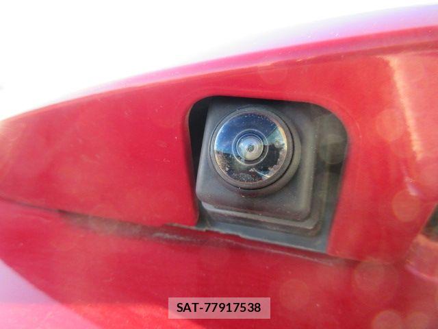 Nissan NOTE 2017-05 6752740-10