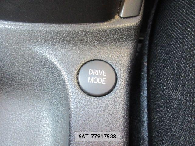Nissan NOTE 2017-05 6752740-17