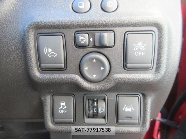 Nissan NOTE 2017-05 6752740-19