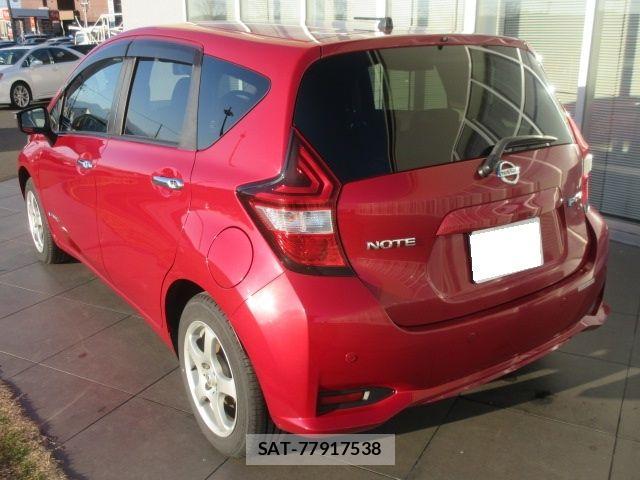 Nissan NOTE 2017-05 6752740-4