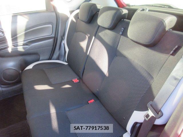 Nissan NOTE 2017-05 6752740-6