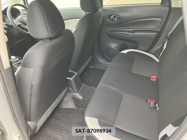 Nissan NOTE 2019-05 6752732-14