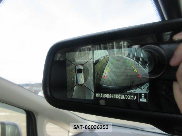 Nissan NOTE 2013-07 6752751-12