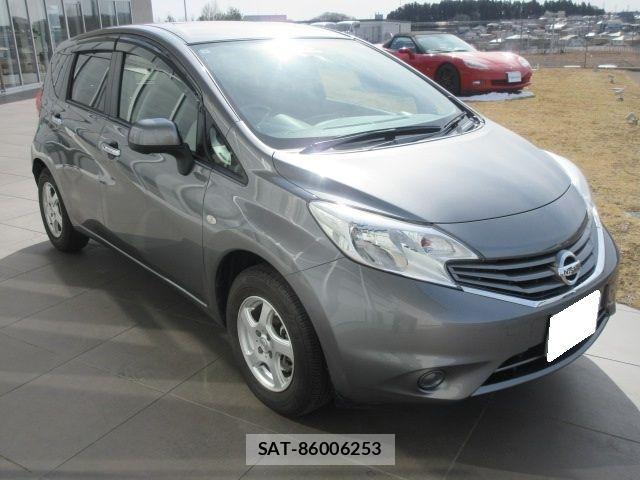 Nissan NOTE 2013-07 6752751-3