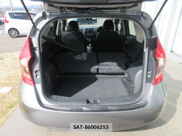 Nissan NOTE 2013-07 6752751-8