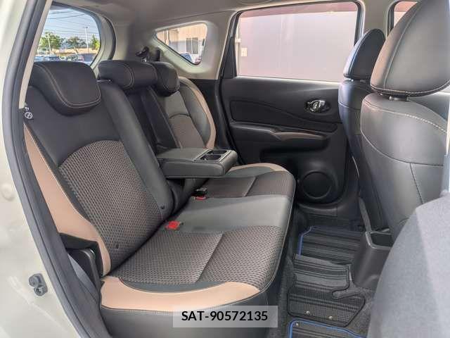 Nissan NOTE 2017-02 6752725-15
