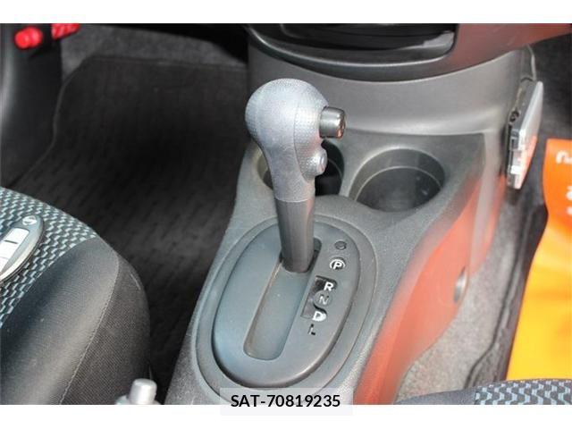 Nissan NOTE 2015-03 6752758-17