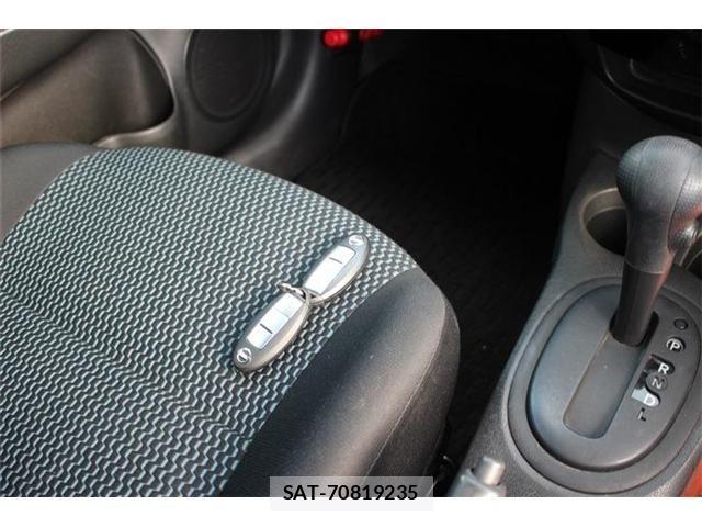 Nissan NOTE 2015-03 6752758-18