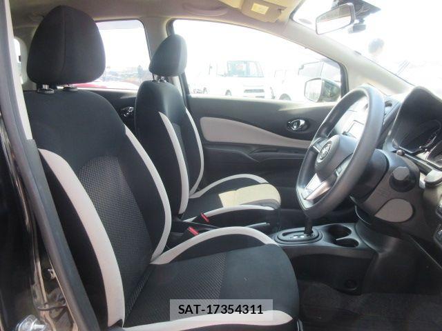 Nissan NOTE 2017-05 6752739-11