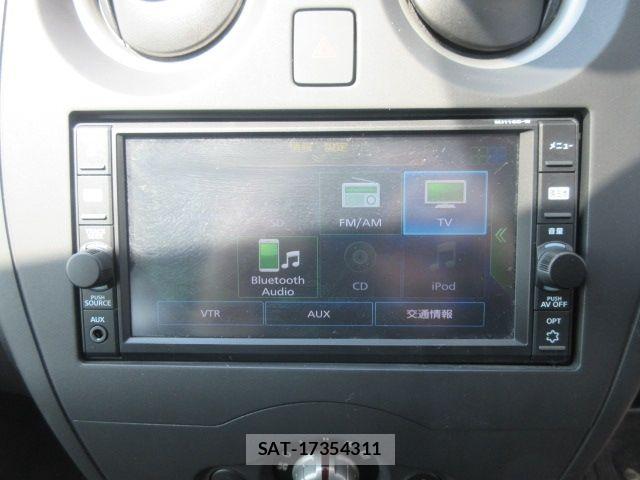 Nissan NOTE 2017-05 6752739-12