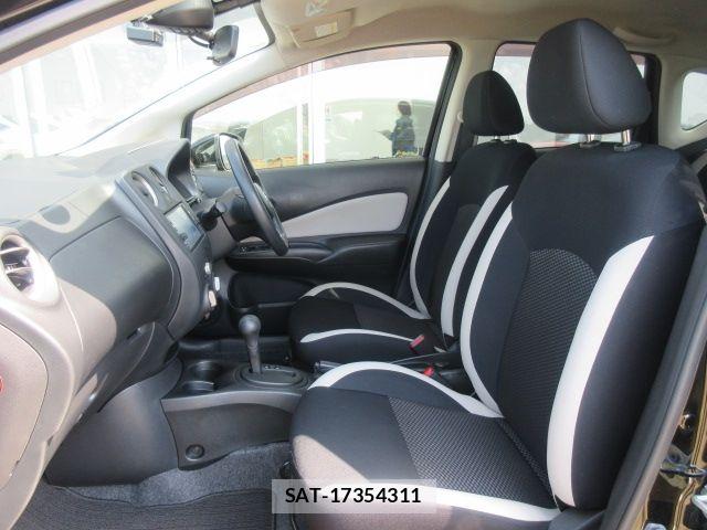 Nissan NOTE 2017-05 6752739-5