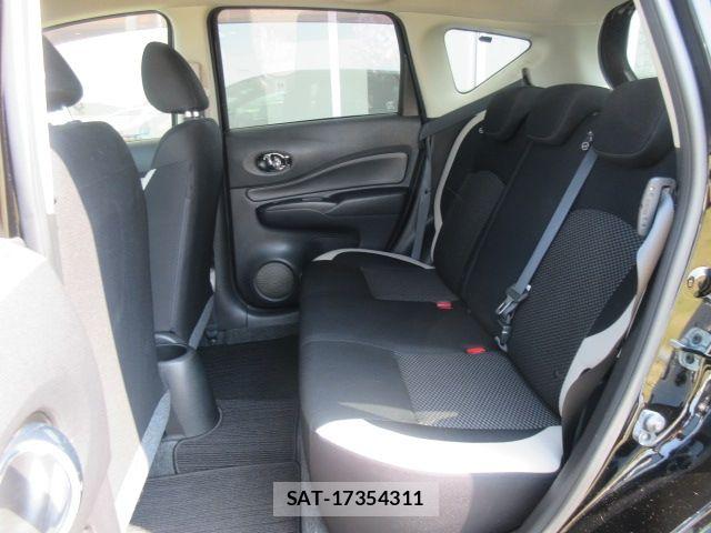 Nissan NOTE 2017-05 6752739-6
