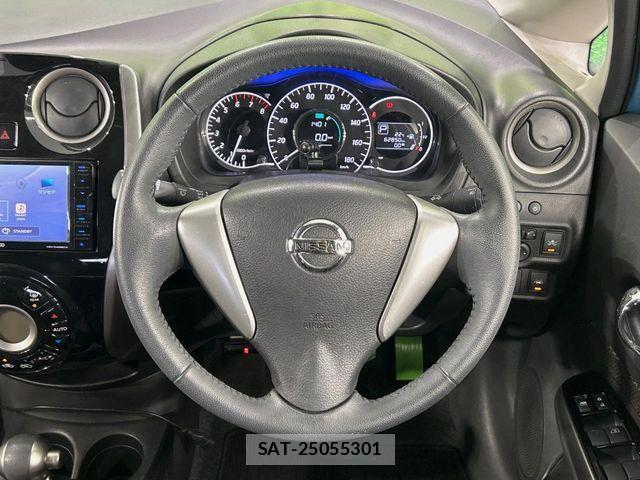 Nissan NOTE 2015-10 6752748-10