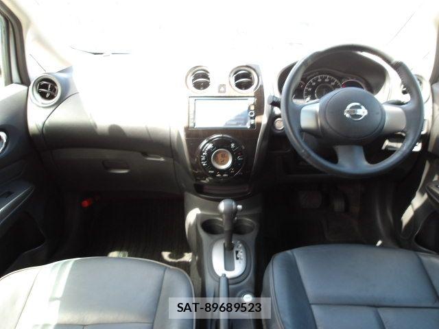 Nissan NOTE 2013-04 6752752-1